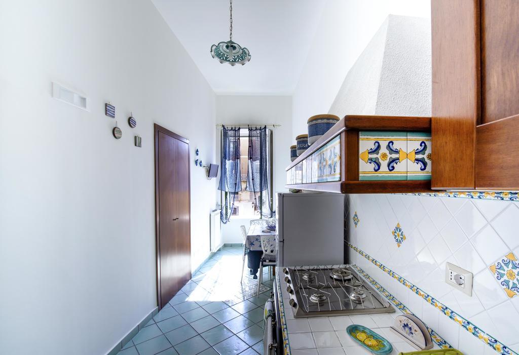 B&B Viacampo6 Atrani Rum bild