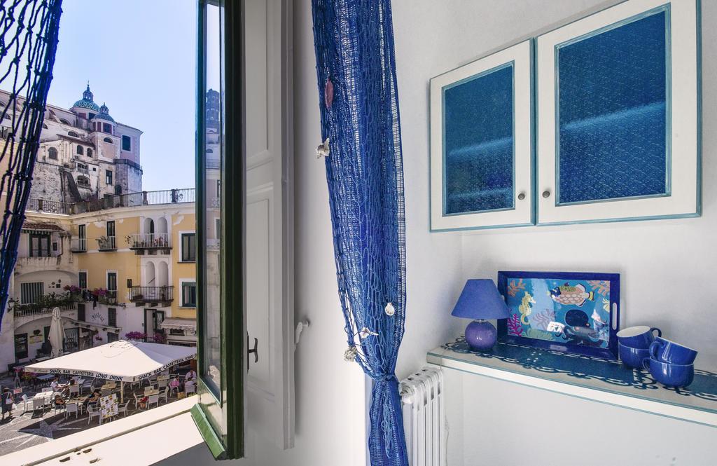 B&B Viacampo6 Atrani Rum bild